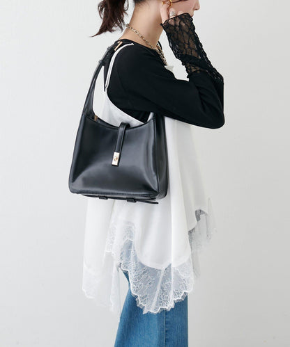 蕾絲拼接長袖T恤