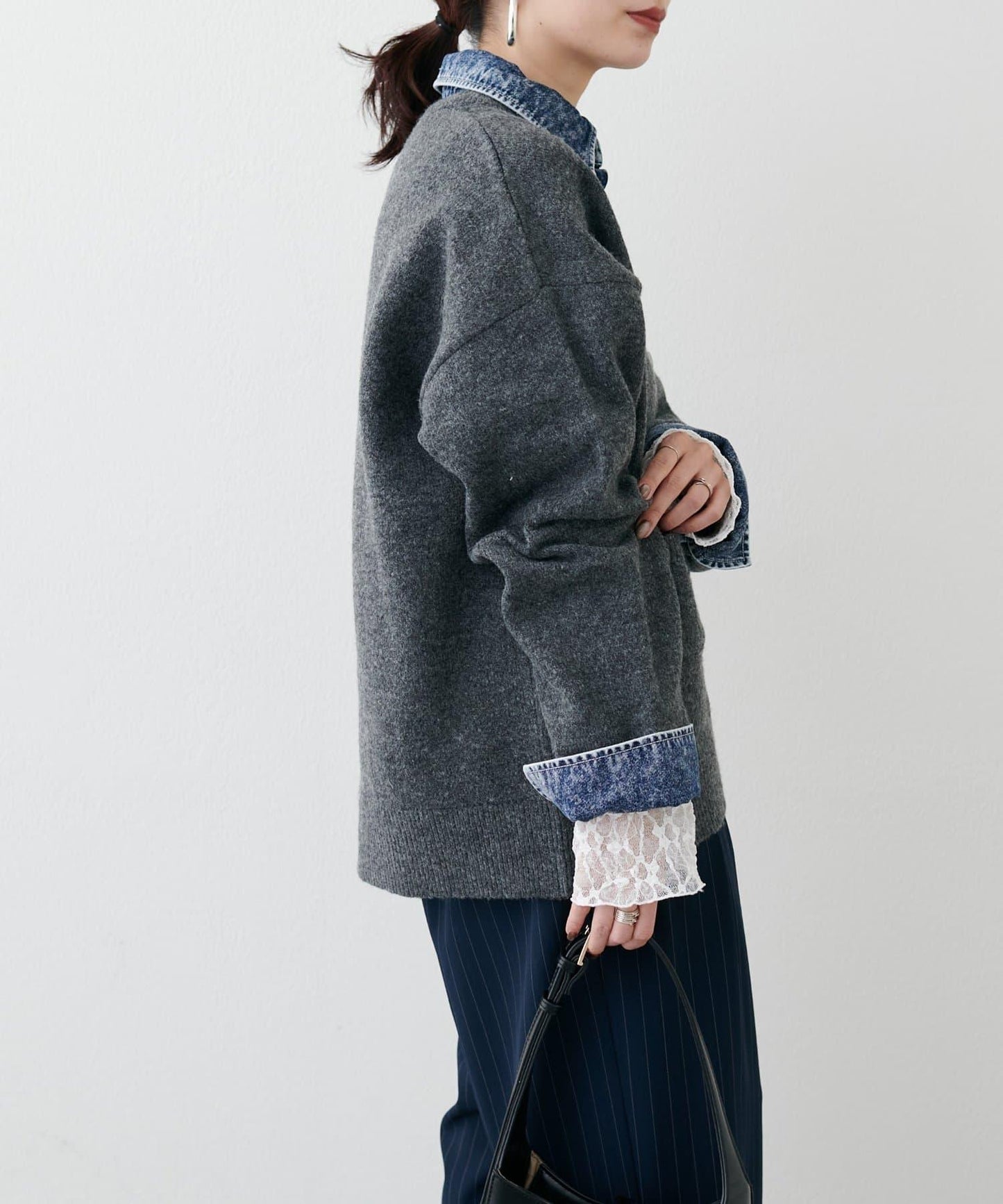 蕾絲拼接長袖T恤