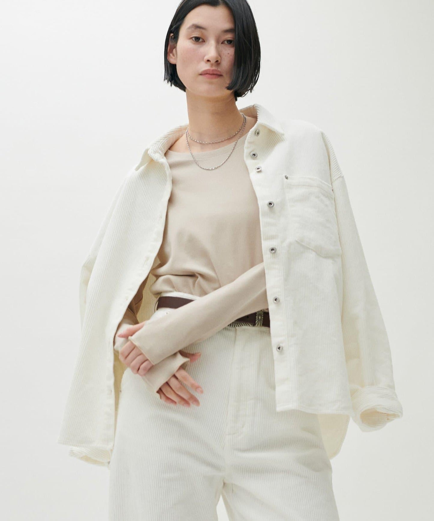 帶拇指孔長袖T恤