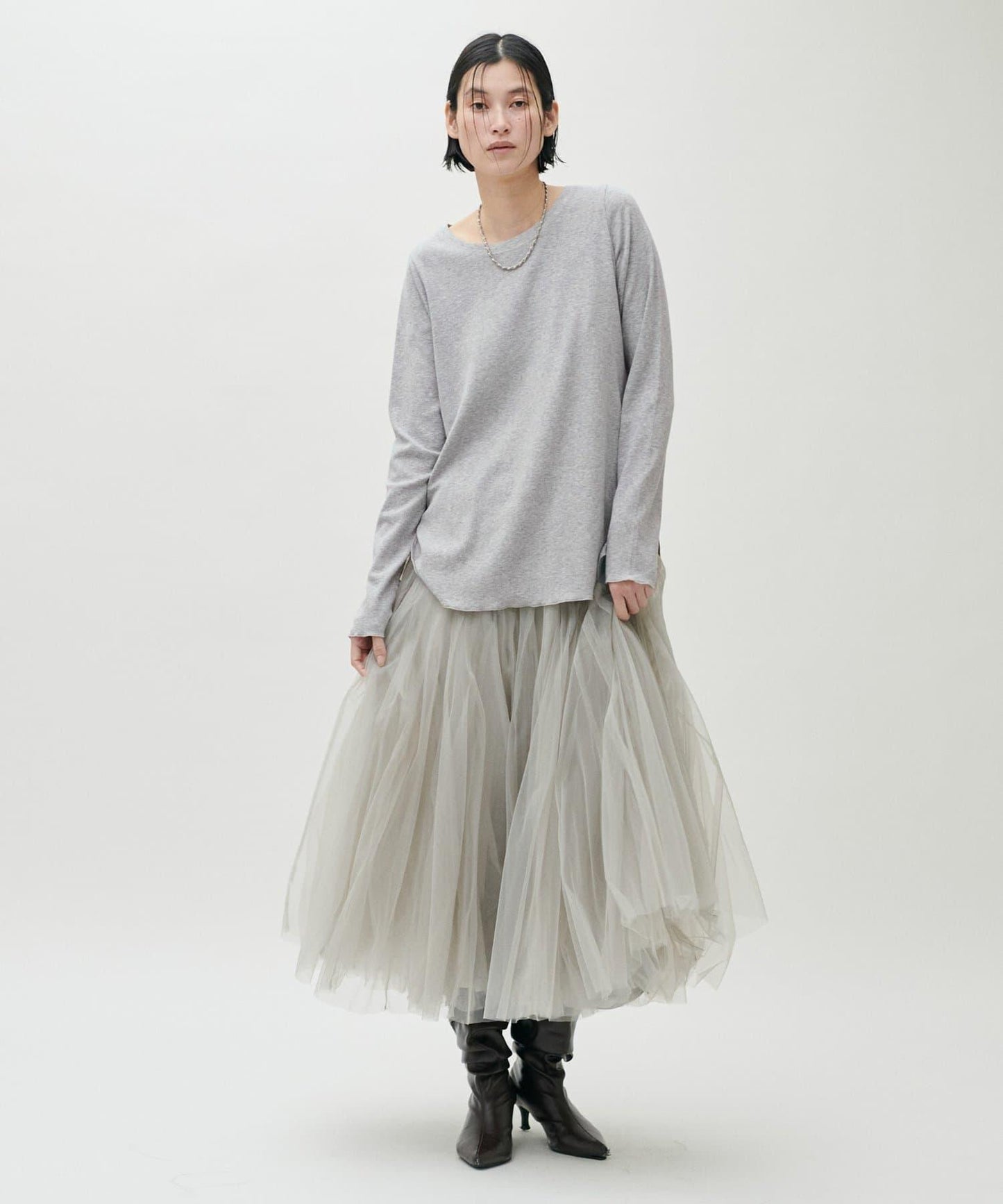 帶拇指孔長袖T恤