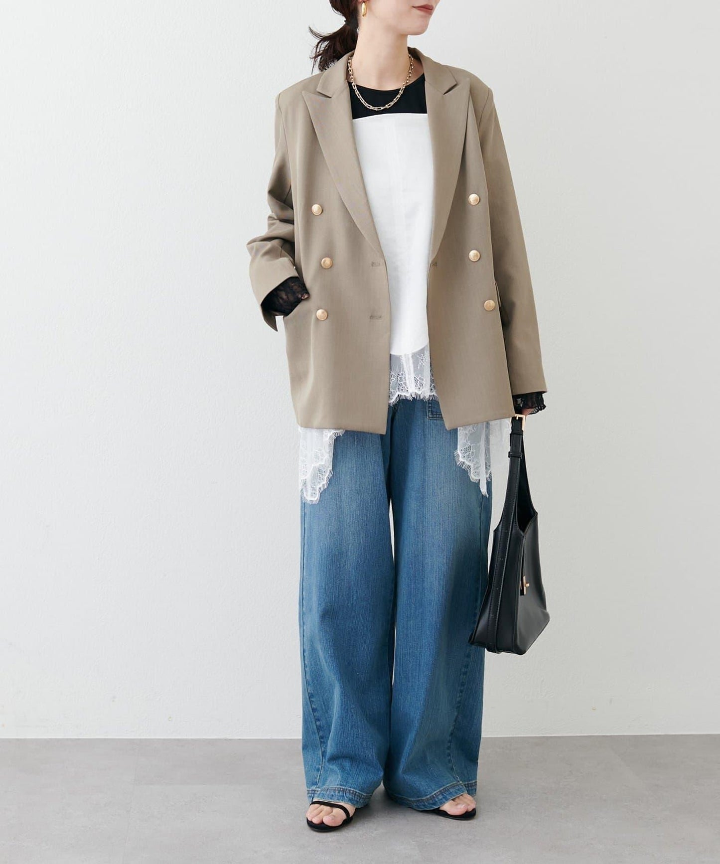 蕾絲拼接長袖T恤