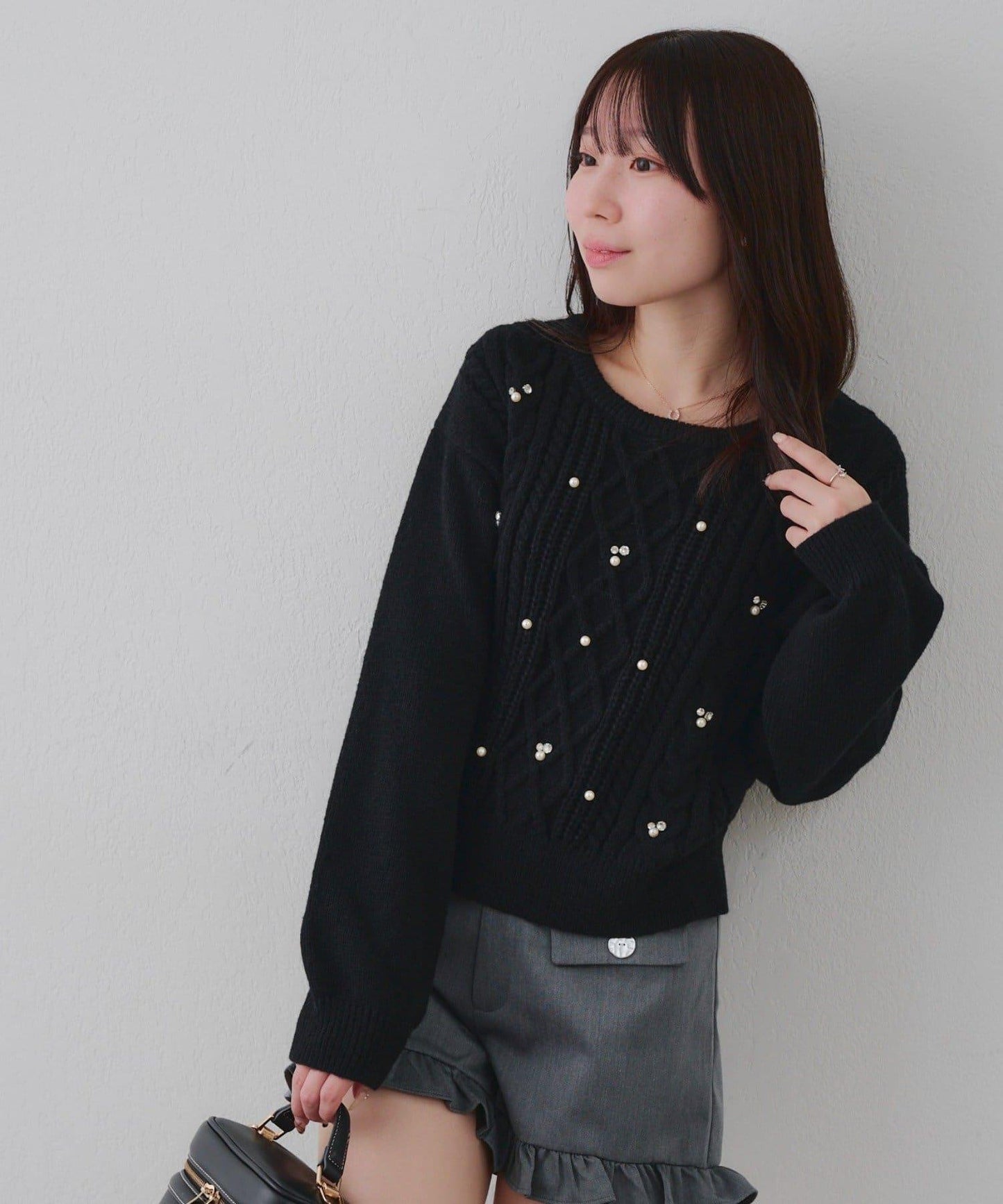 珍珠裝飾麻花針織套頭衫