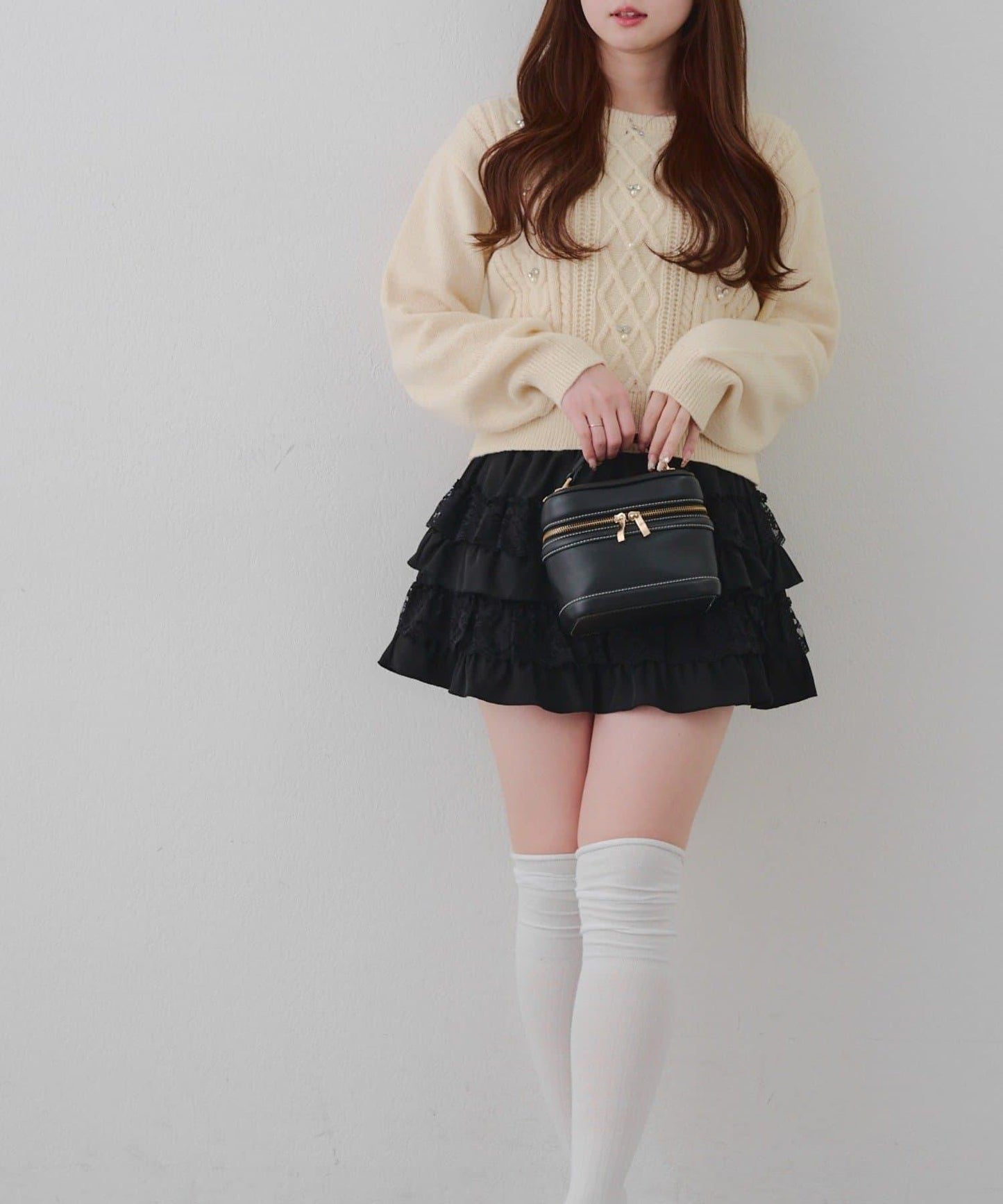 珍珠裝飾麻花針織套頭衫