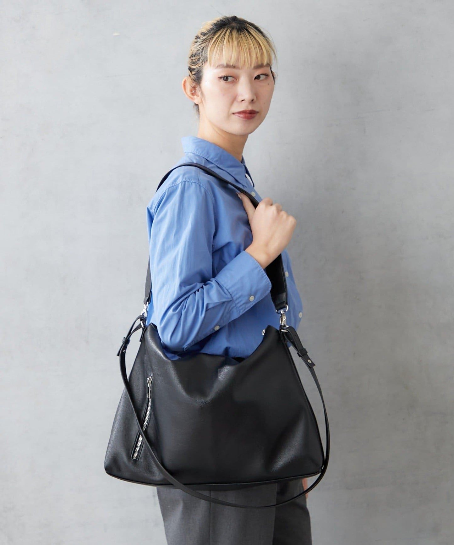 仿皮六口袋兩用單肩包