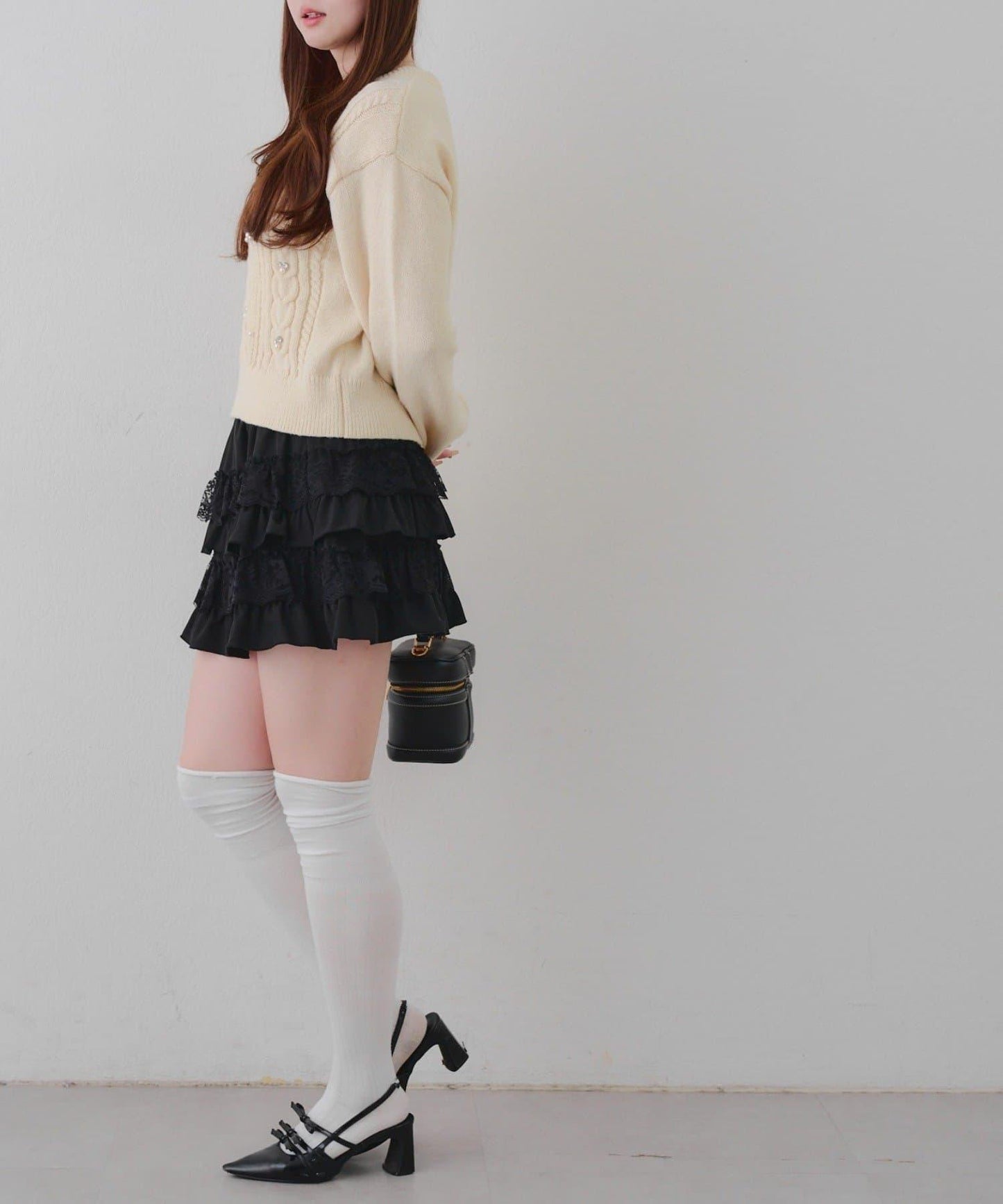 珍珠裝飾麻花針織套頭衫