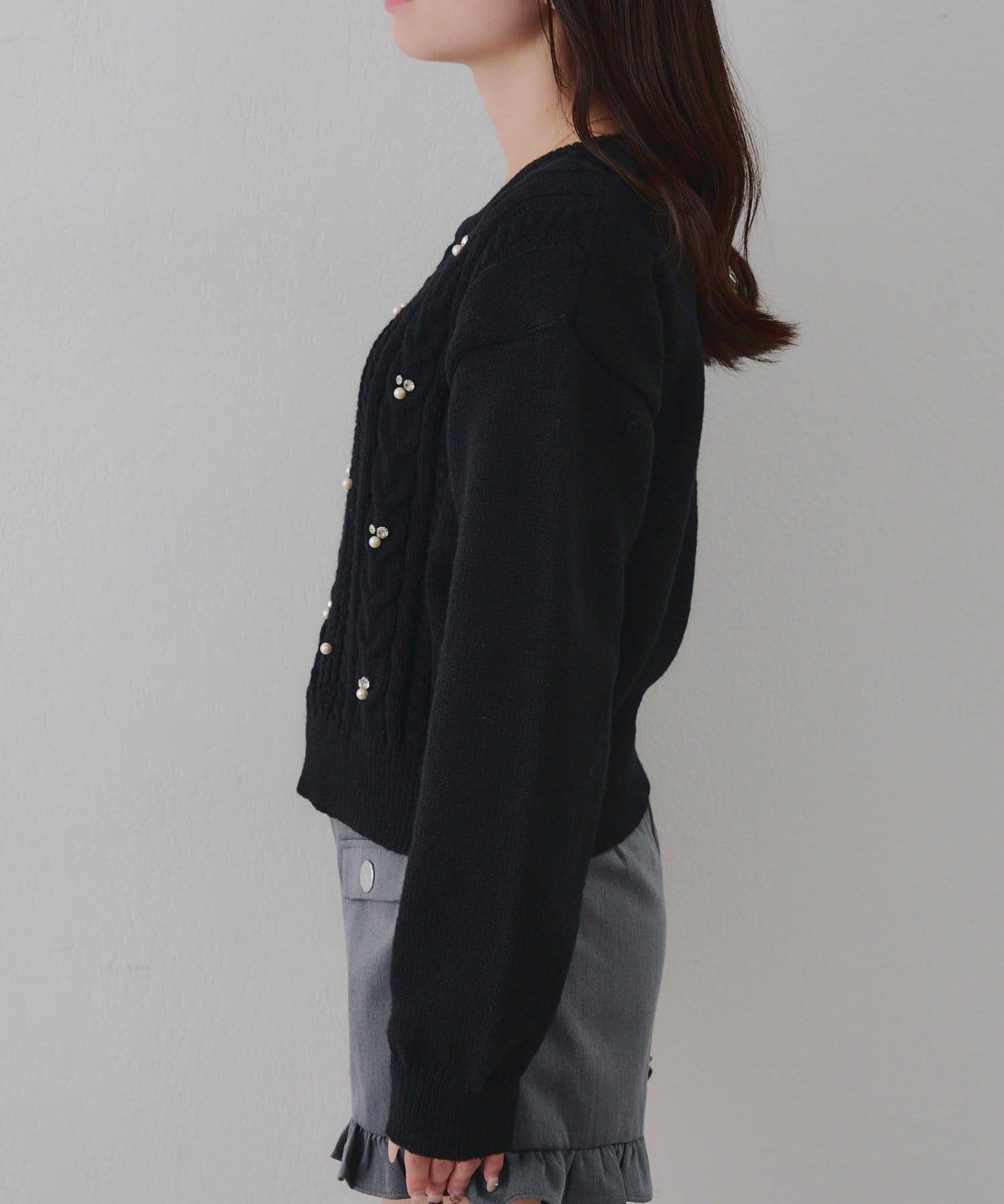 珍珠裝飾麻花針織套頭衫