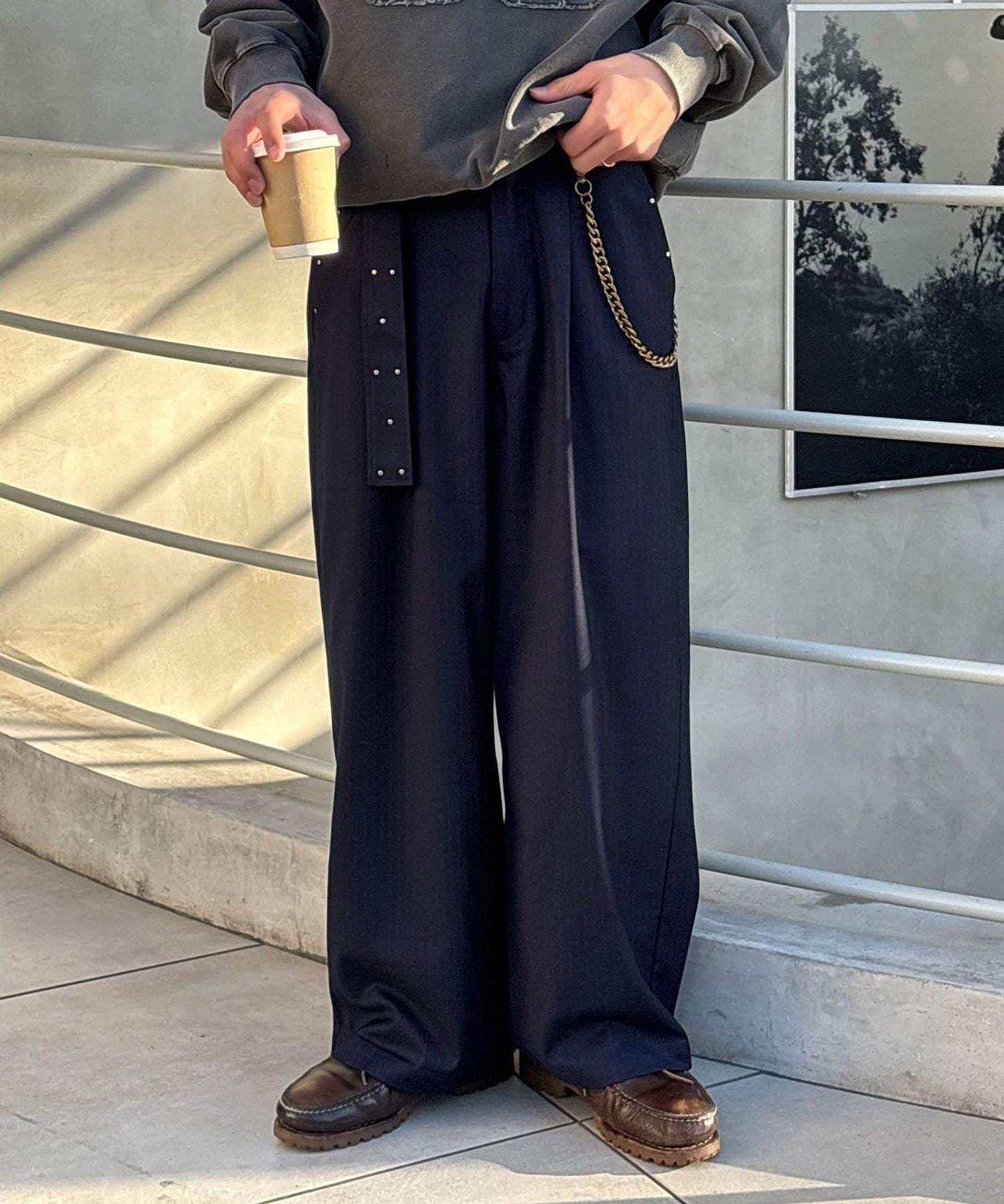 配腰帶細條紋裝飾寬鬆西裝褲