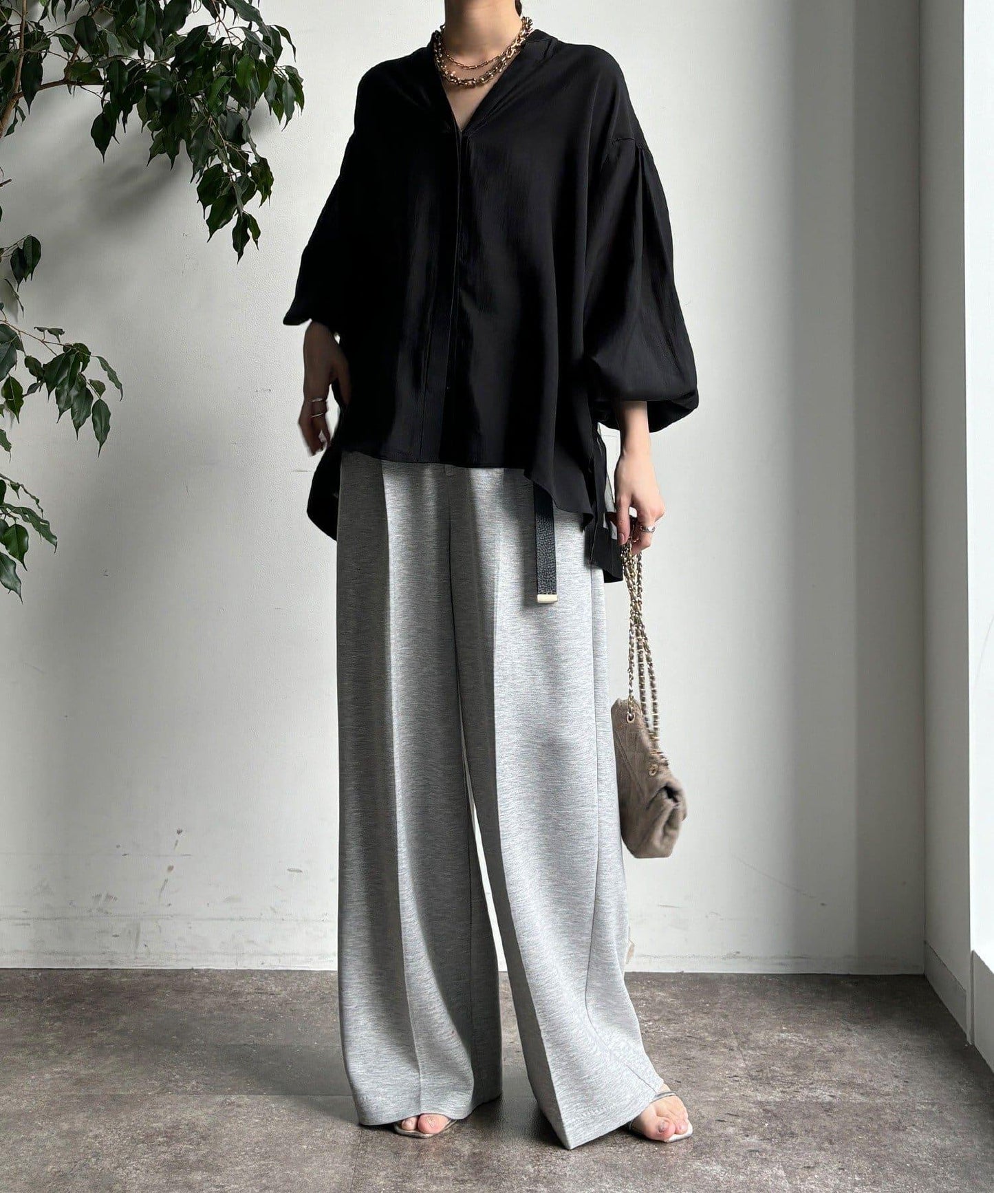 後背薄紗拼接襯衫