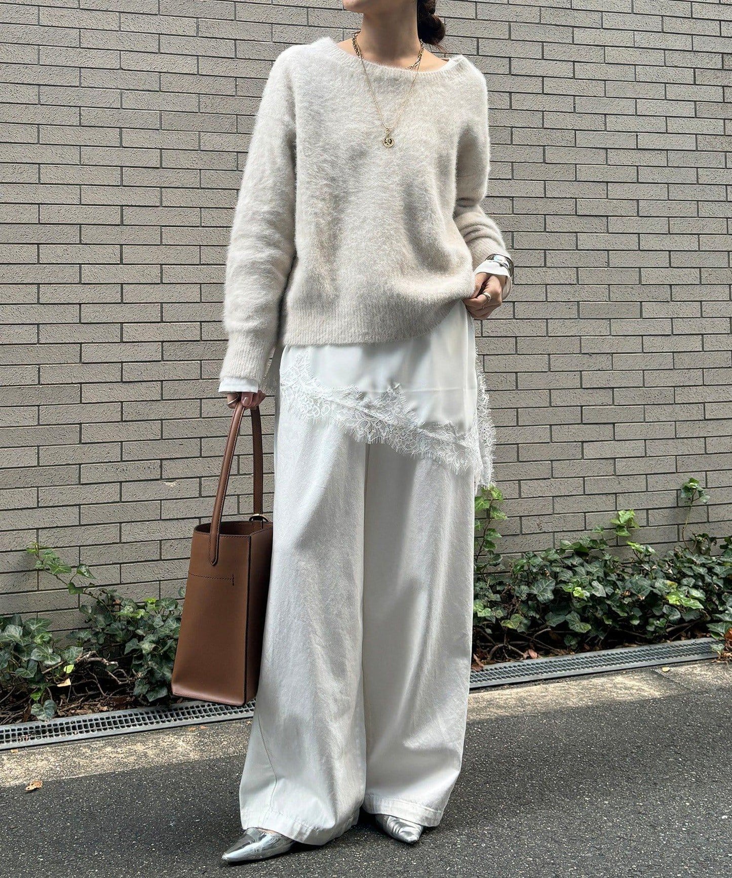 喬其紗不對稱蕾絲拼接襯衫