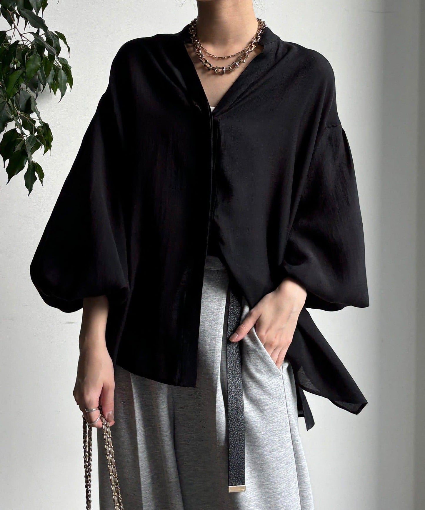 後背薄紗拼接襯衫