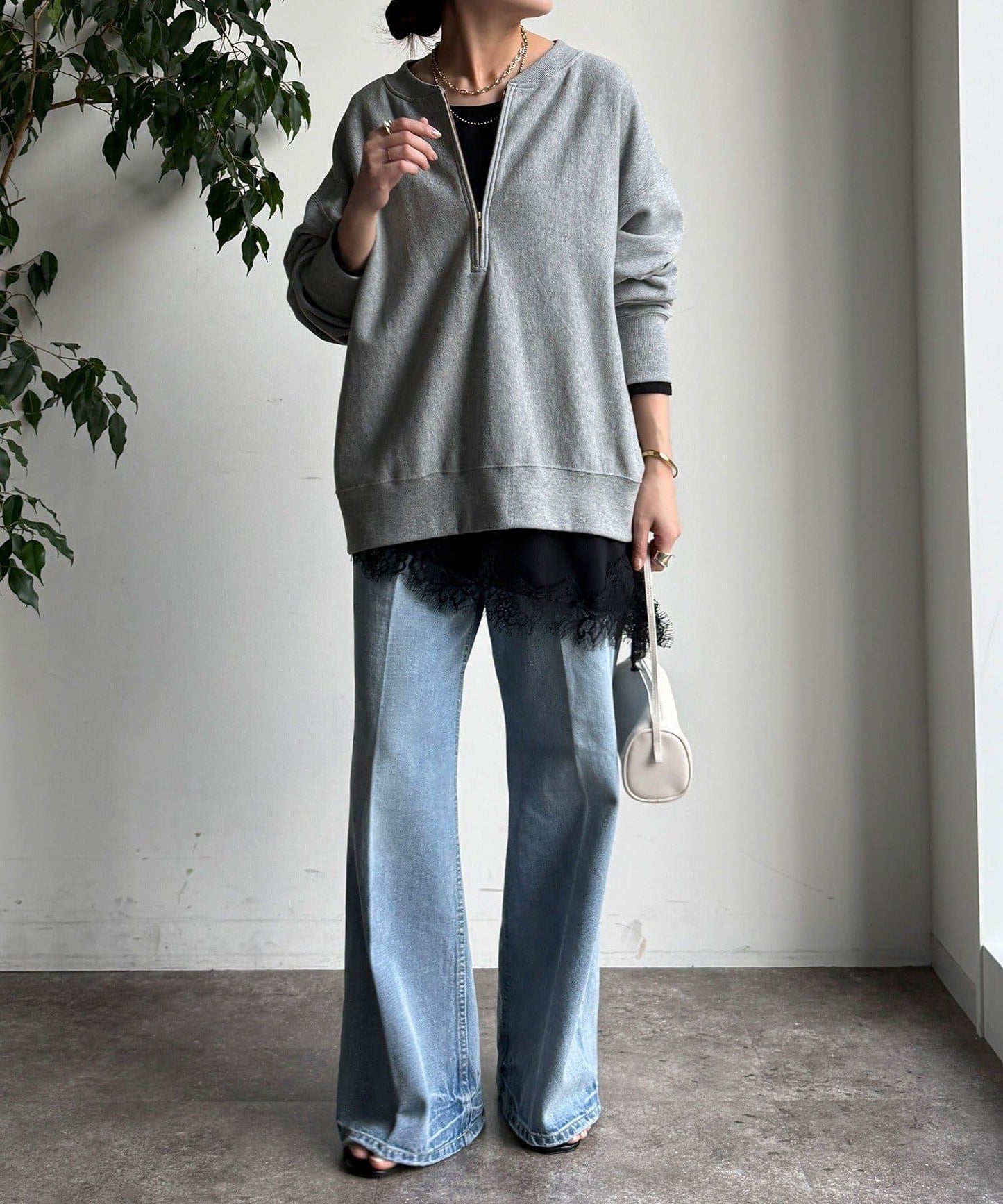 喬其紗不對稱蕾絲拼接襯衫