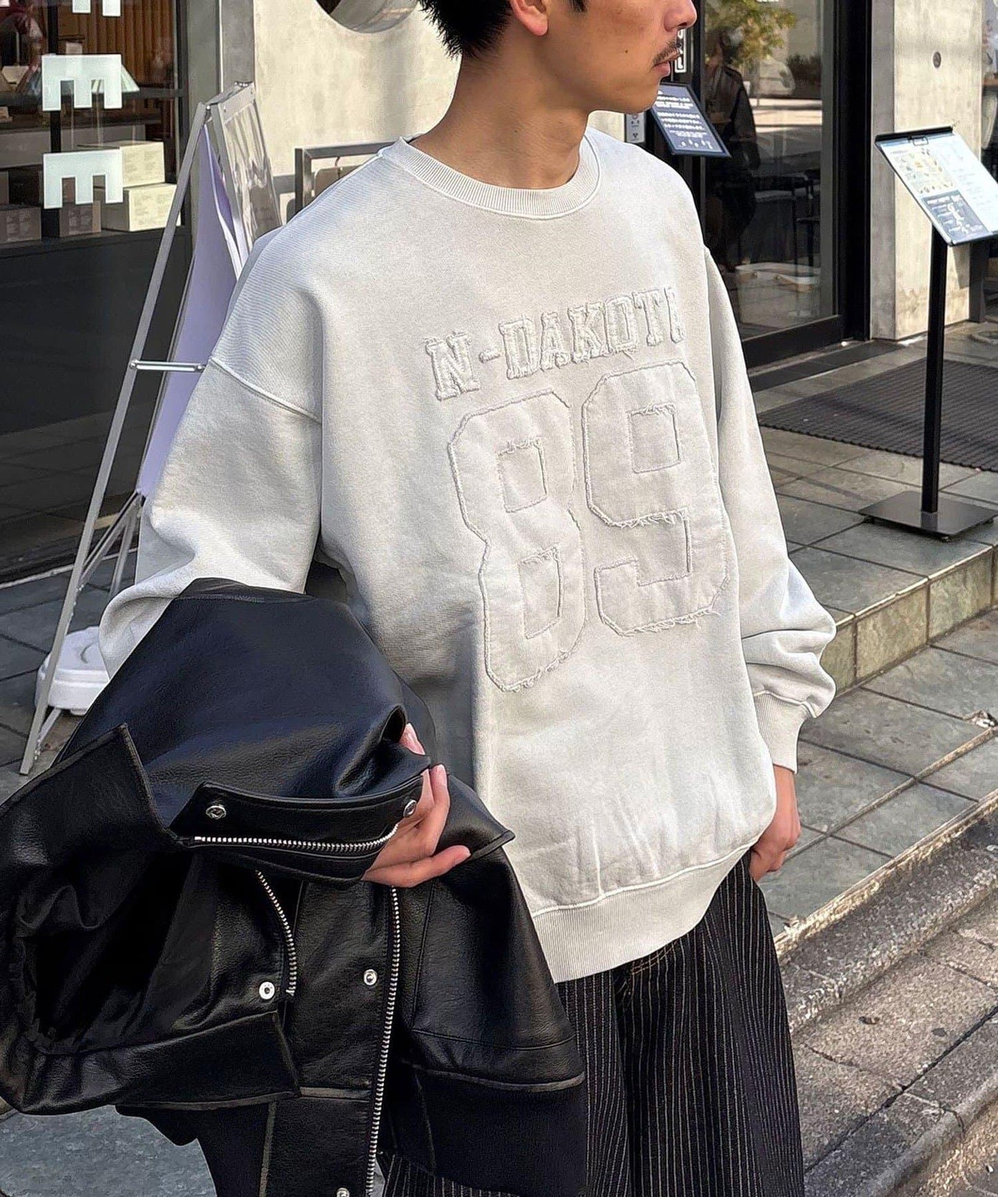 流蘇毛氈拼接衛衣