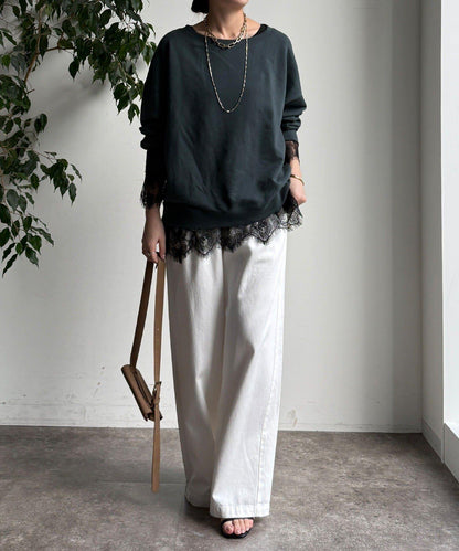 蕾絲拼接下襬長袖T恤