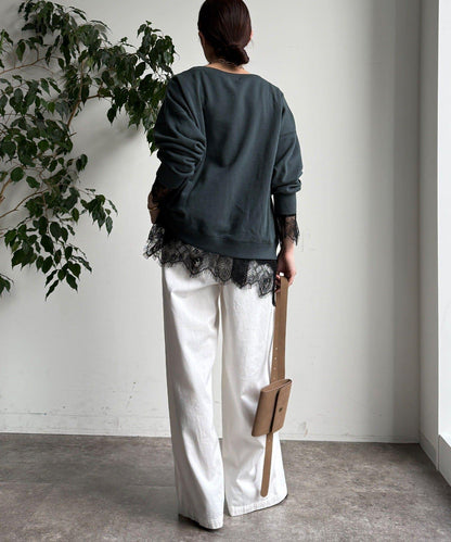 蕾絲拼接下襬長袖T恤