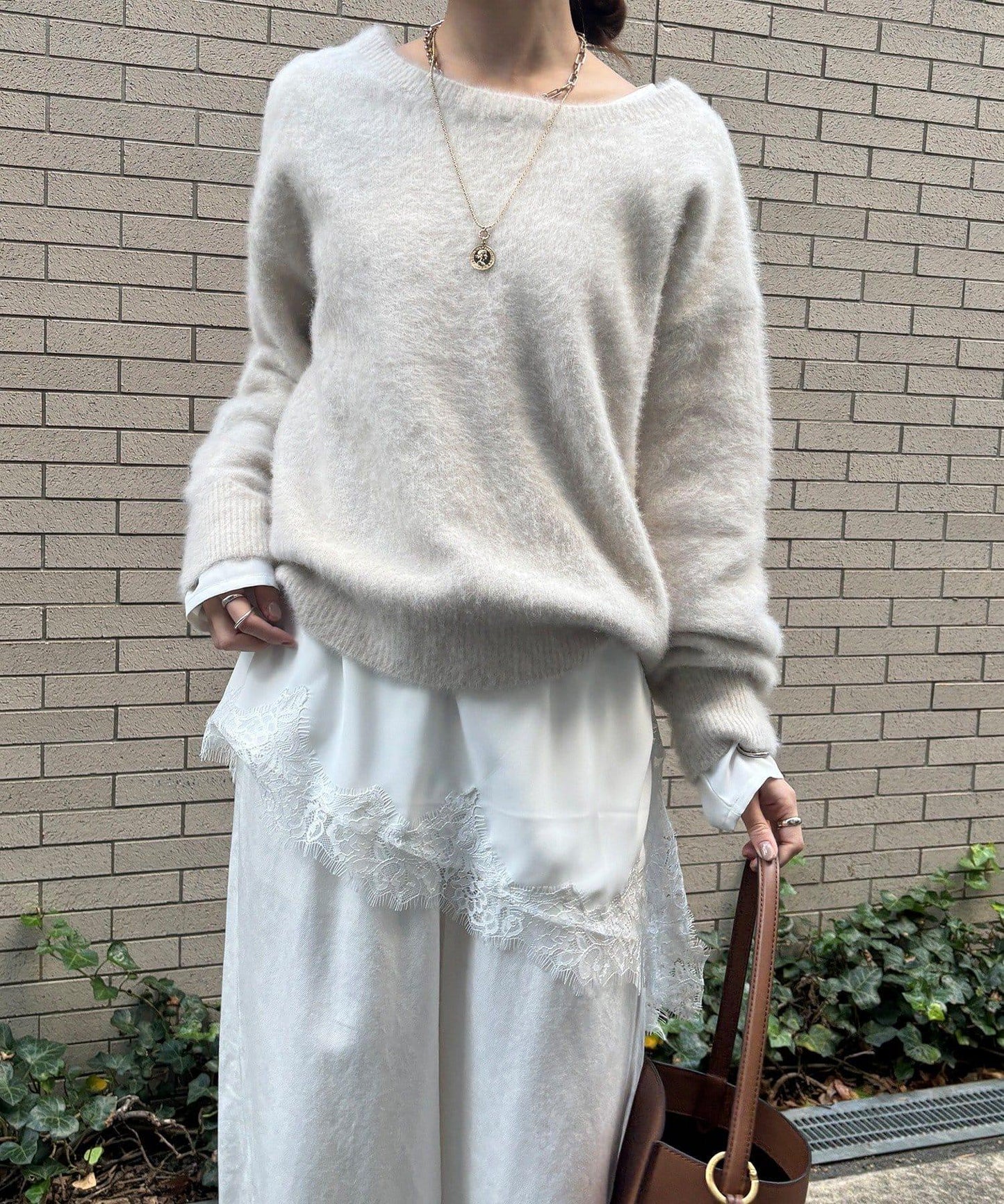 喬其紗不對稱蕾絲拼接襯衫