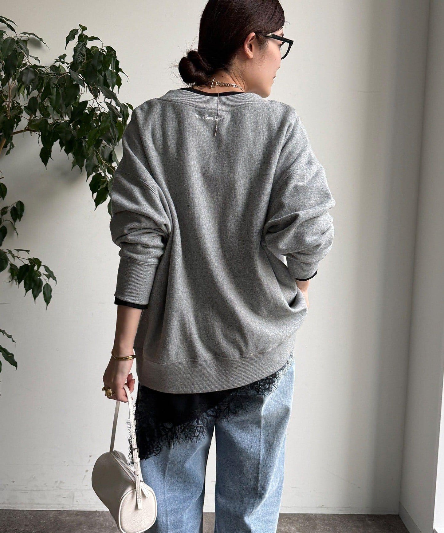 喬其紗不對稱蕾絲拼接襯衫