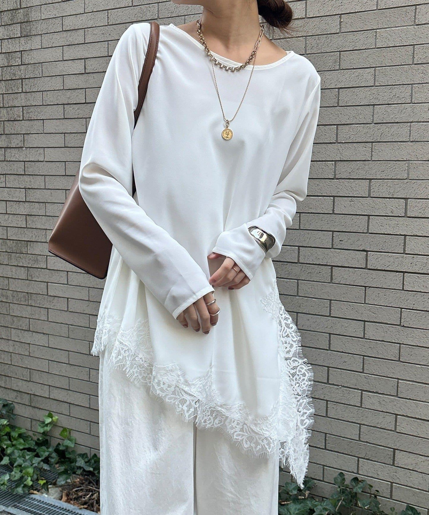 喬其紗不對稱蕾絲拼接襯衫