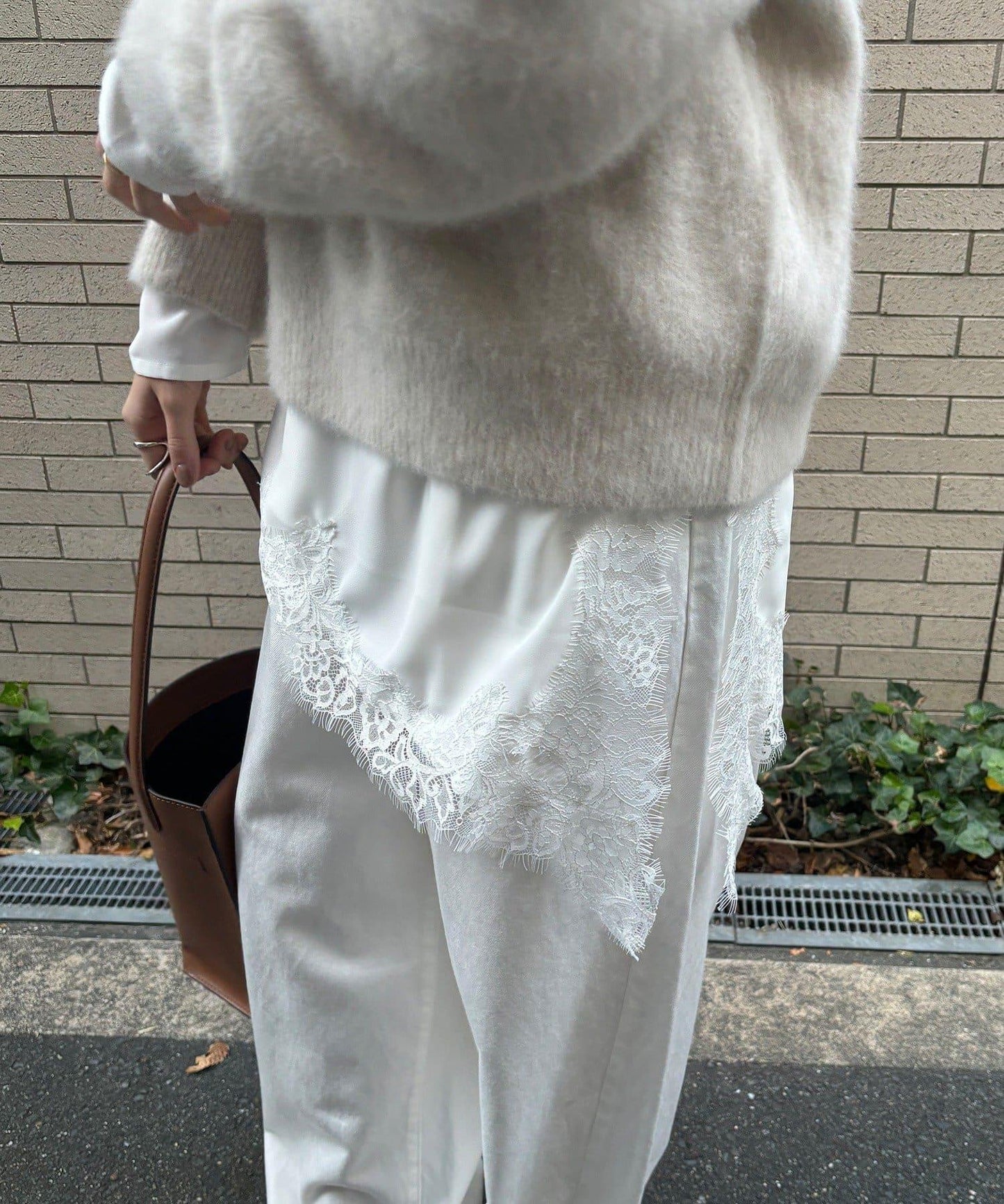 喬其紗不對稱蕾絲拼接襯衫