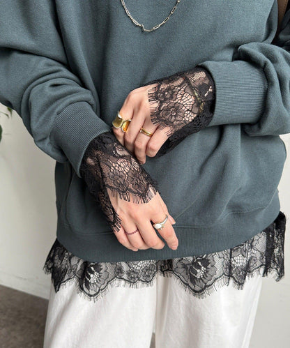 蕾絲拼接下襬長袖T恤