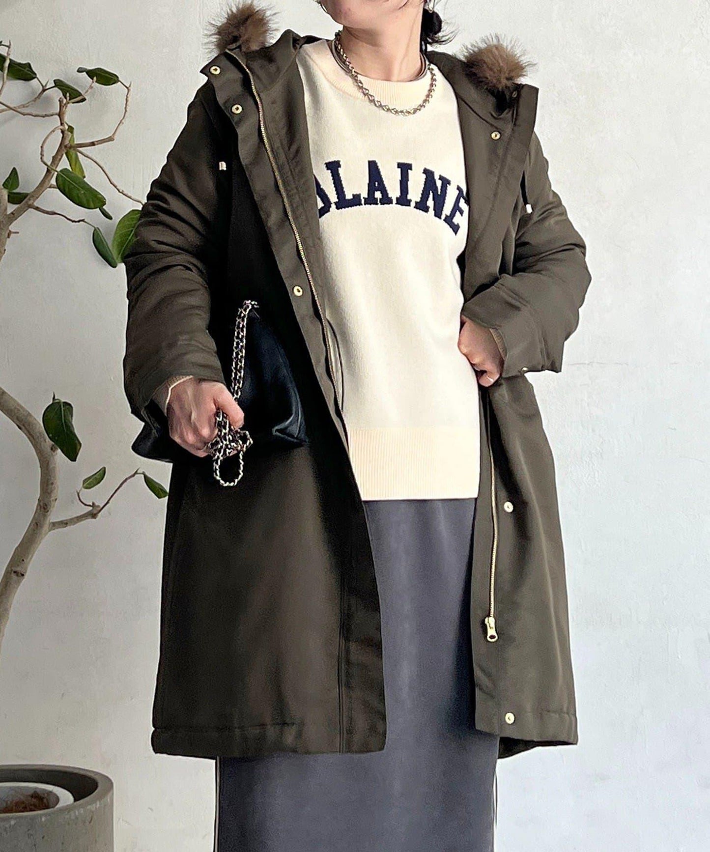 可拆卸毛領大衣