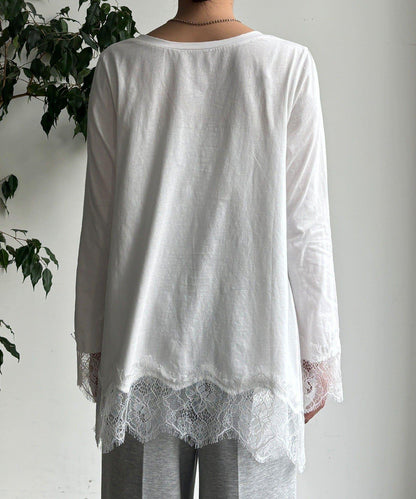 蕾絲拼接下襬長袖T恤
