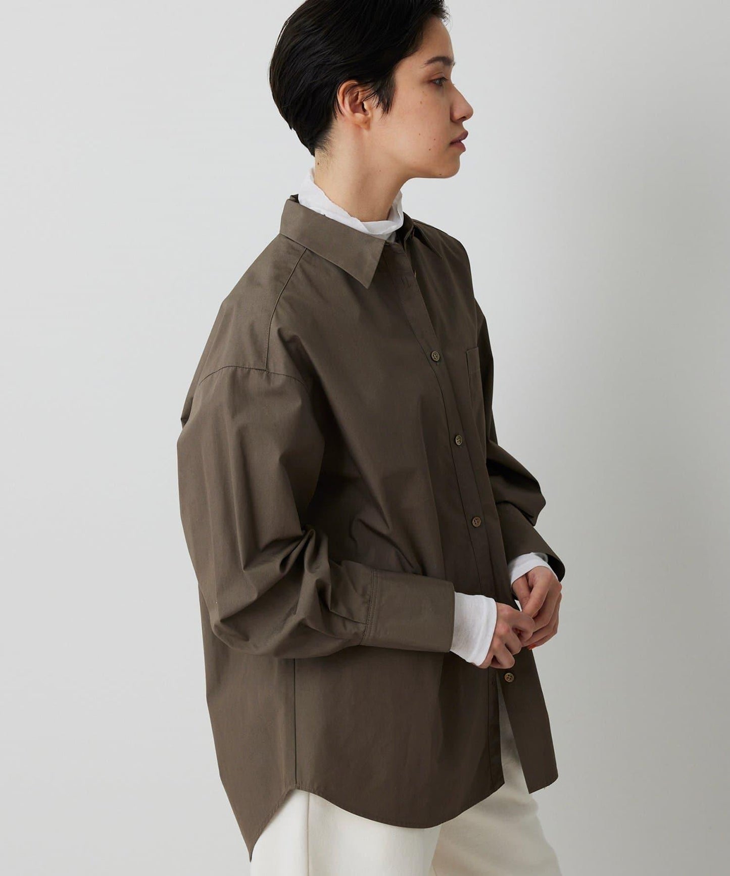 【THE PAUSE】口袋刺繡襯衫