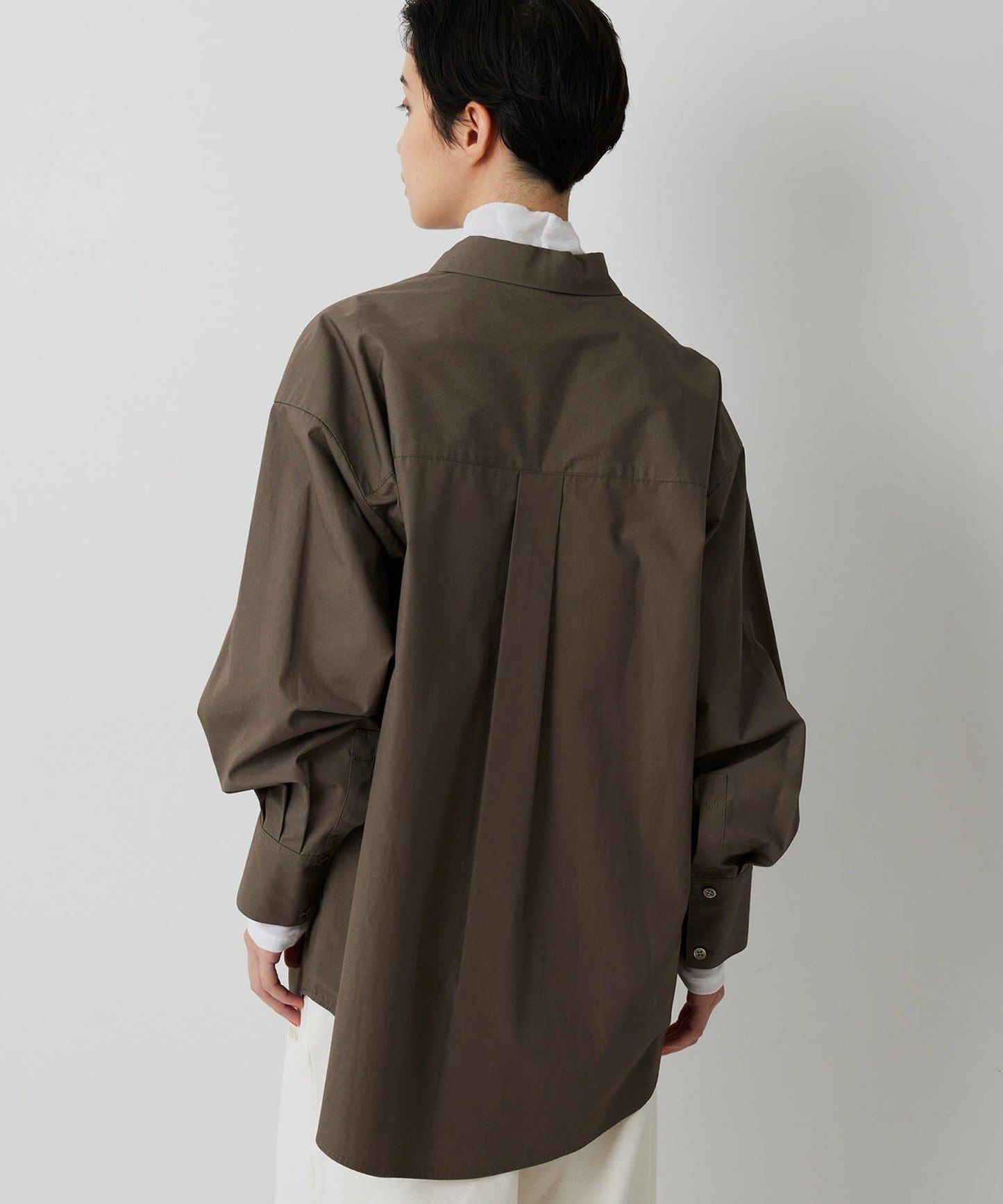 【THE PAUSE】口袋刺繡襯衫