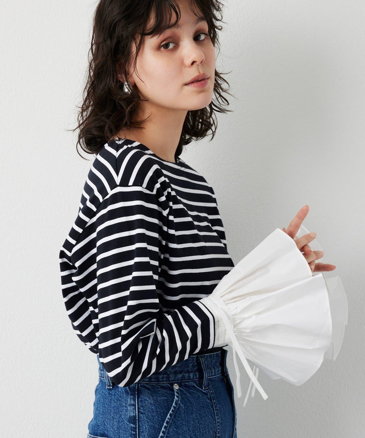 【THE PAUSE】喇叭袖條紋套頭衫