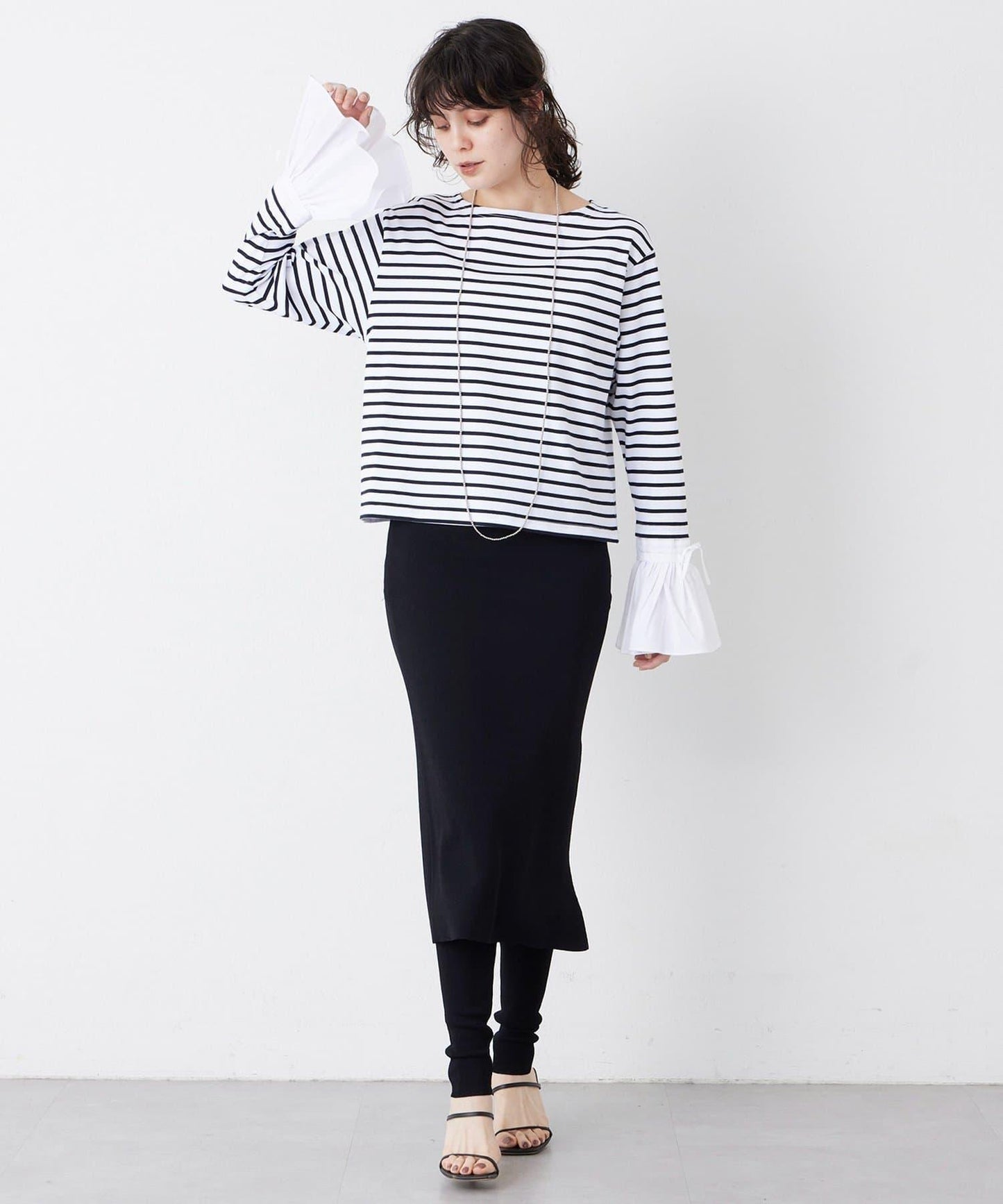 【THE PAUSE】喇叭袖條紋套頭衫