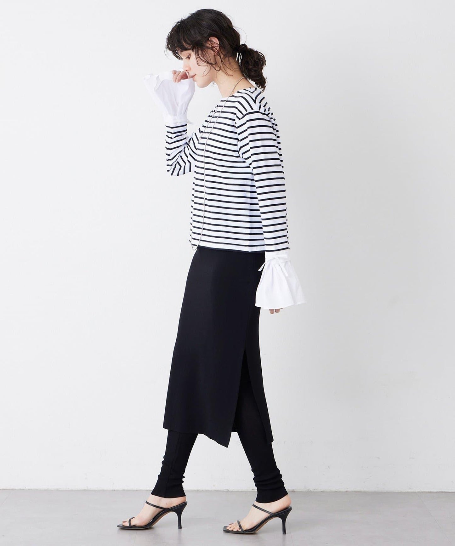 【THE PAUSE】喇叭袖條紋套頭衫