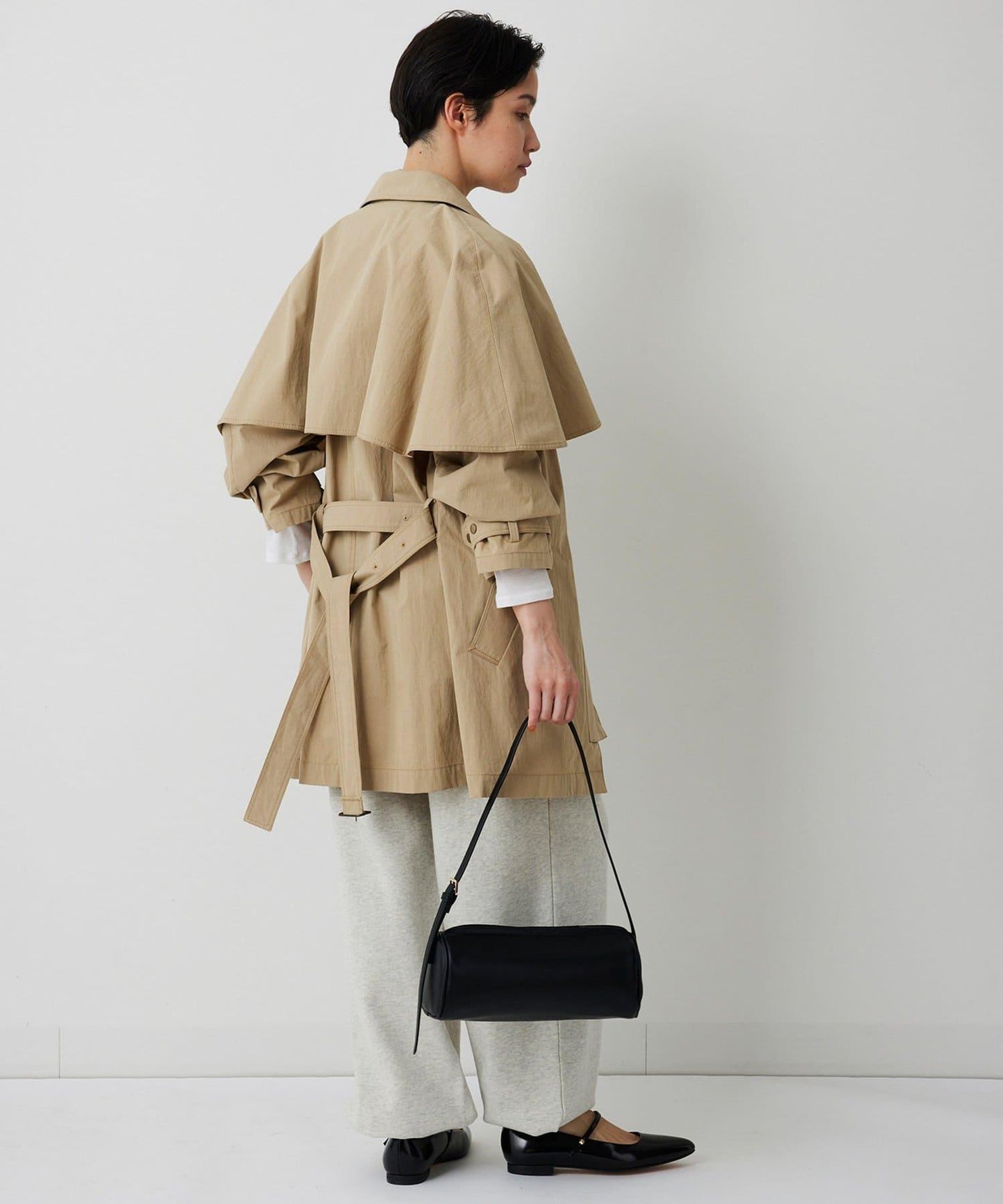 【THE PAUSE】斗篷大衣