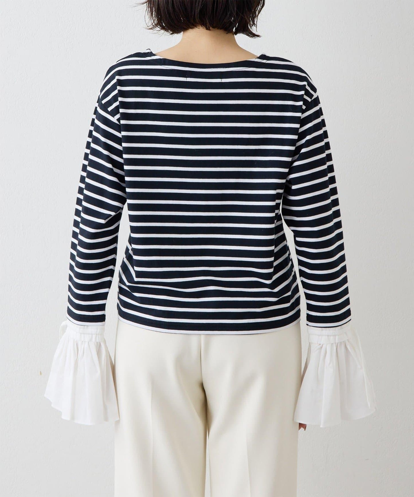 【THE PAUSE】喇叭袖條紋套頭衫