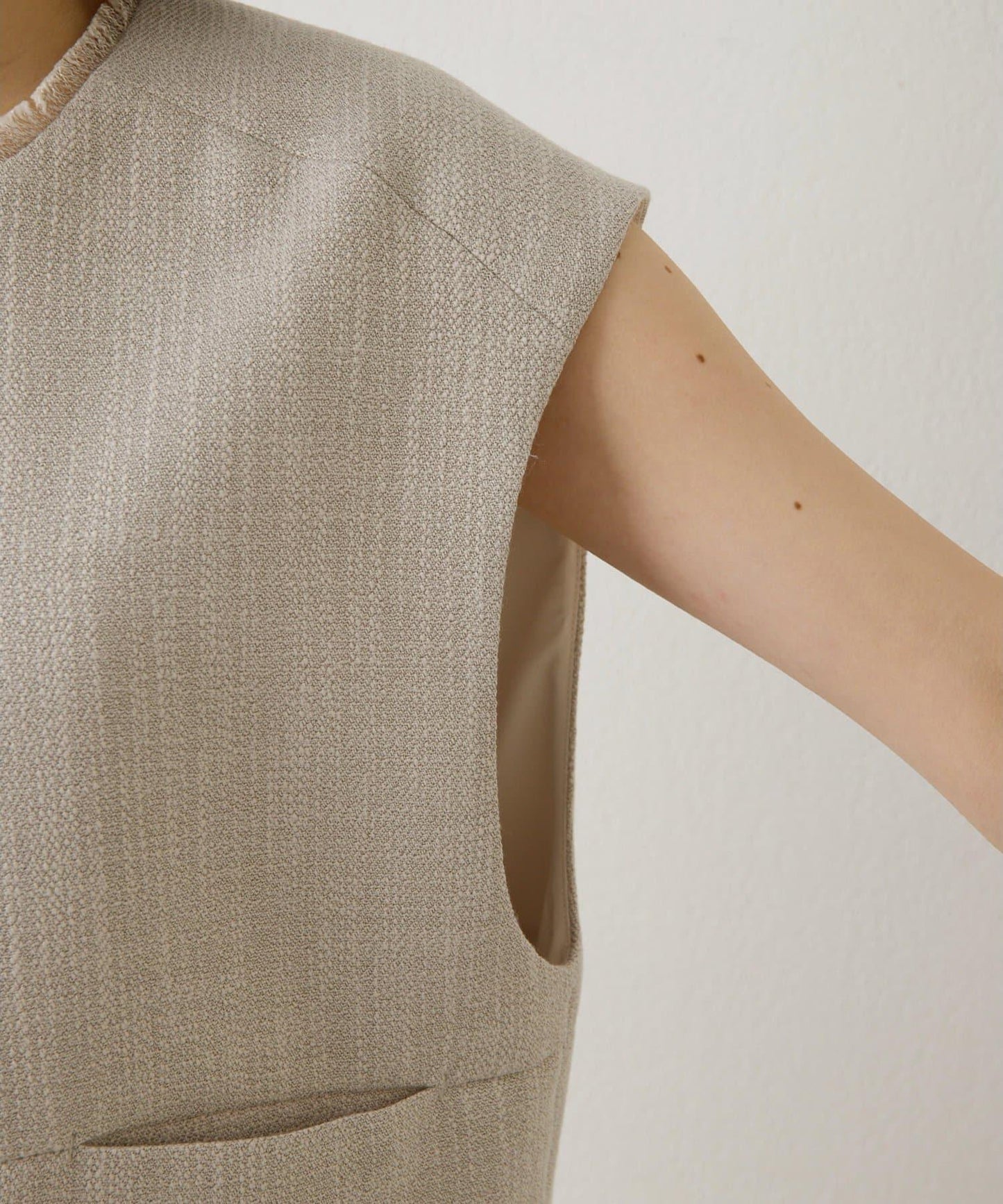 【THE PAUSE】花呢短款馬甲