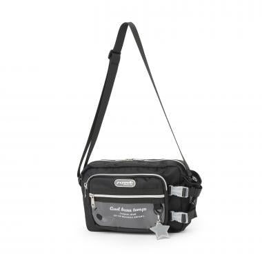 帶有飲料瓶收納的休閒單肩包