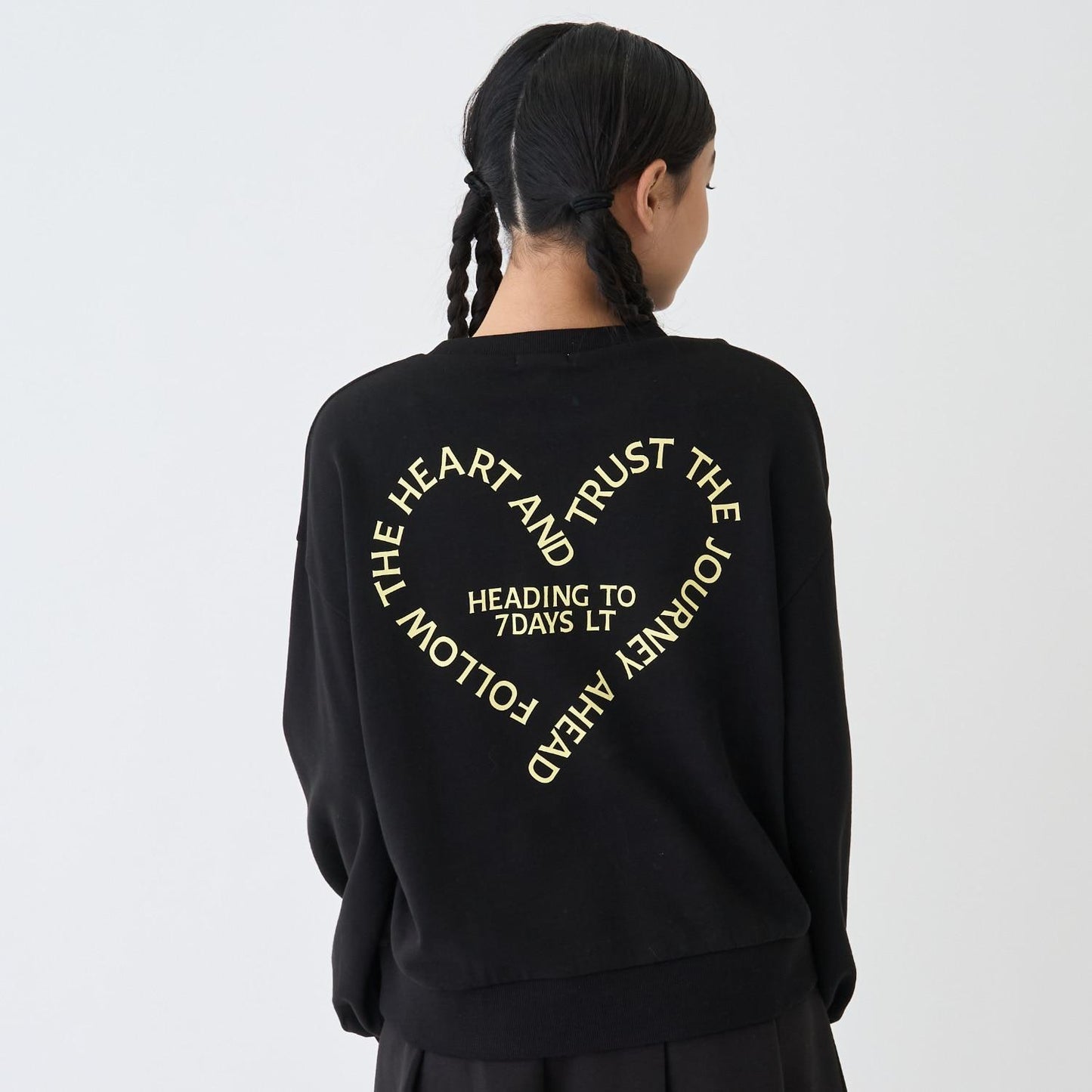 【7days】心形標誌衛衣