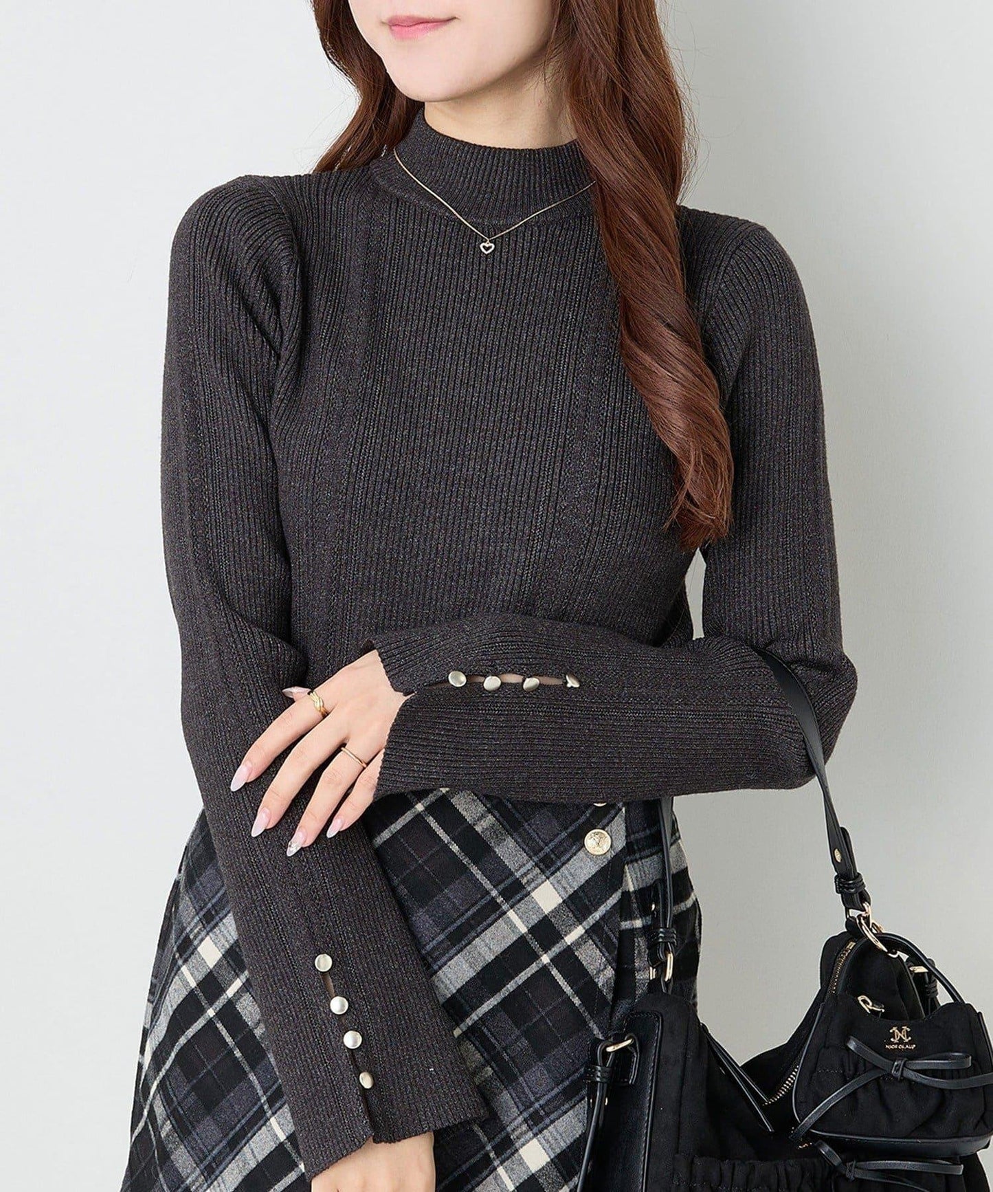 鏤空高領針織衫