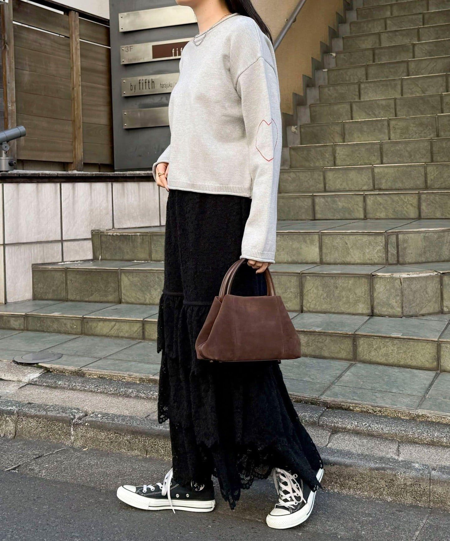 磨毛蕾絲層疊半身裙