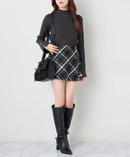 鏤空高領針織衫