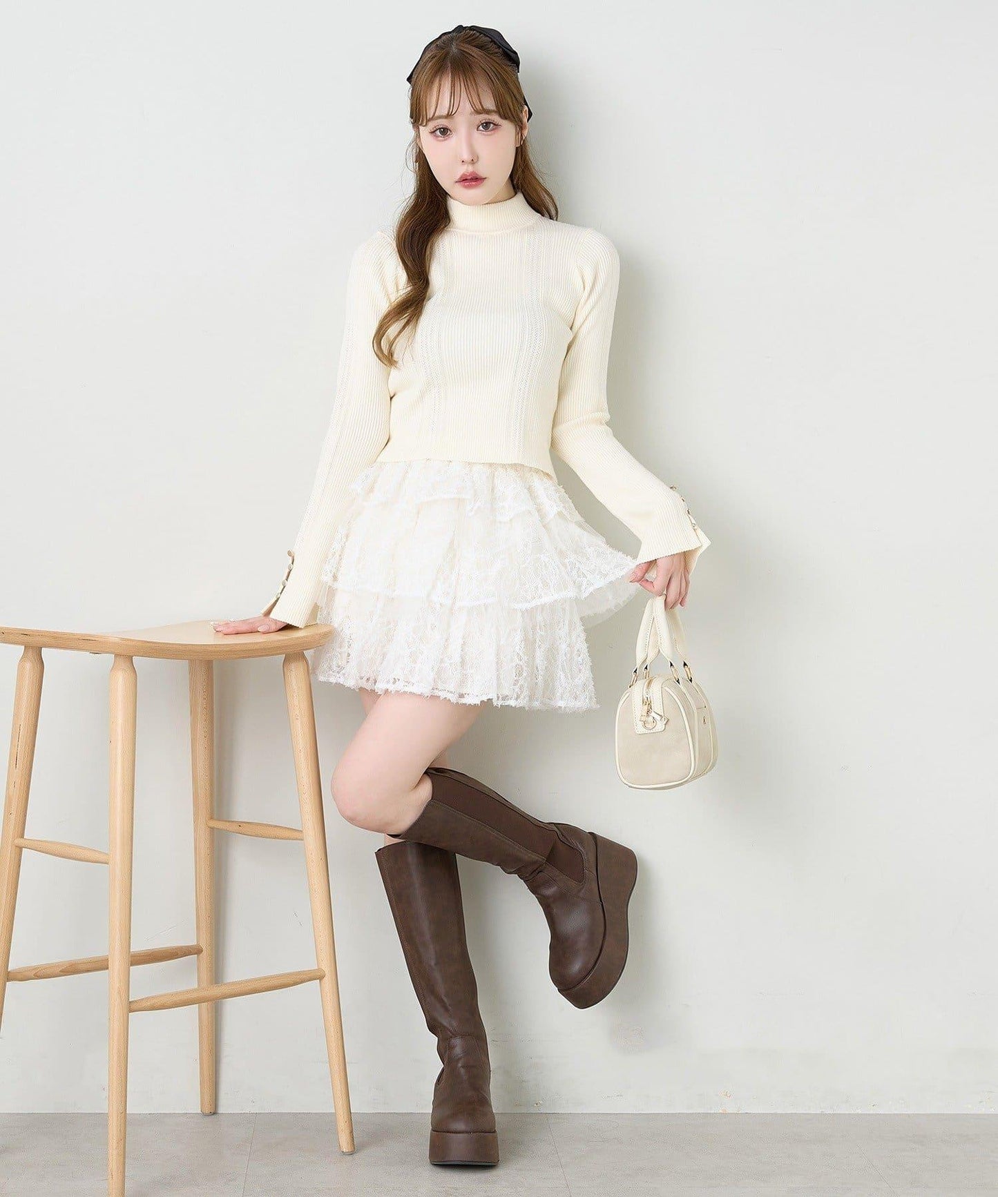 鏤空高領針織衫