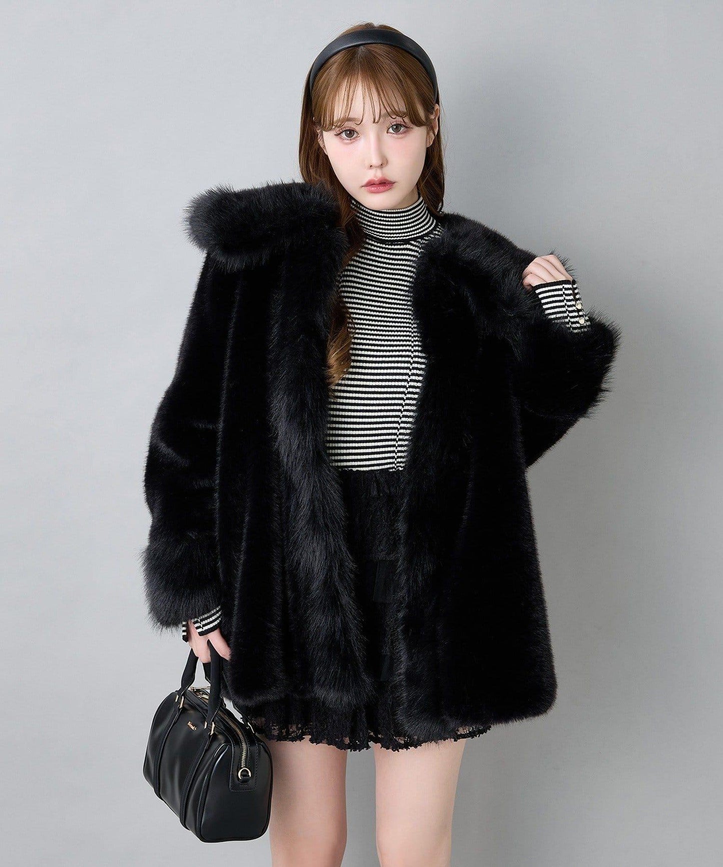 鏤空高領針織衫