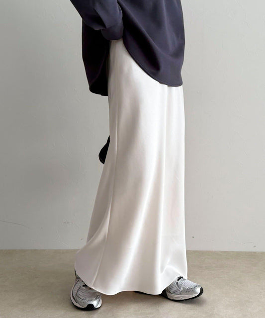 重磅緞斜裁半身裙