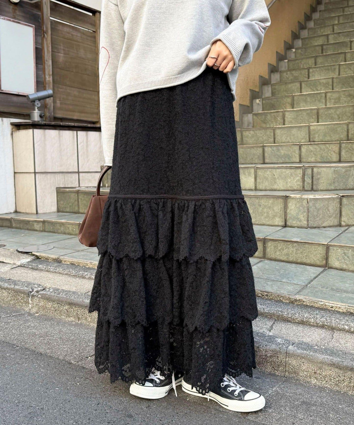 磨毛蕾絲層疊半身裙