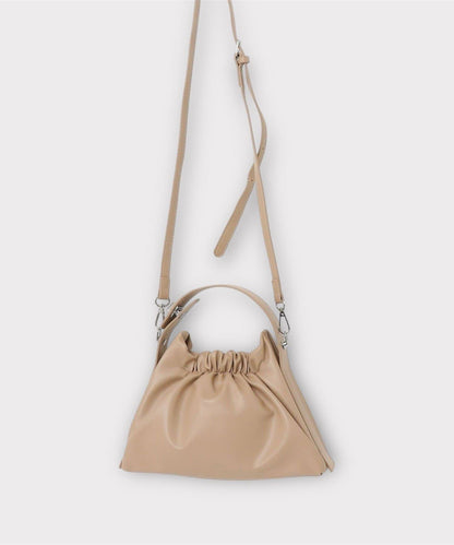 褶皺三角單肩包