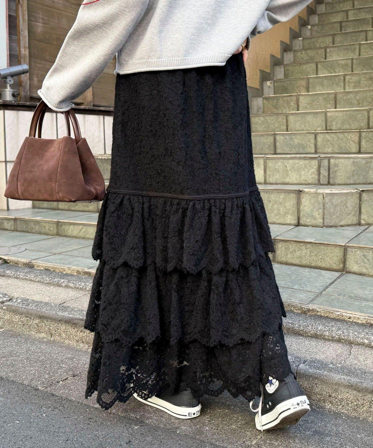 磨毛蕾絲層疊半身裙