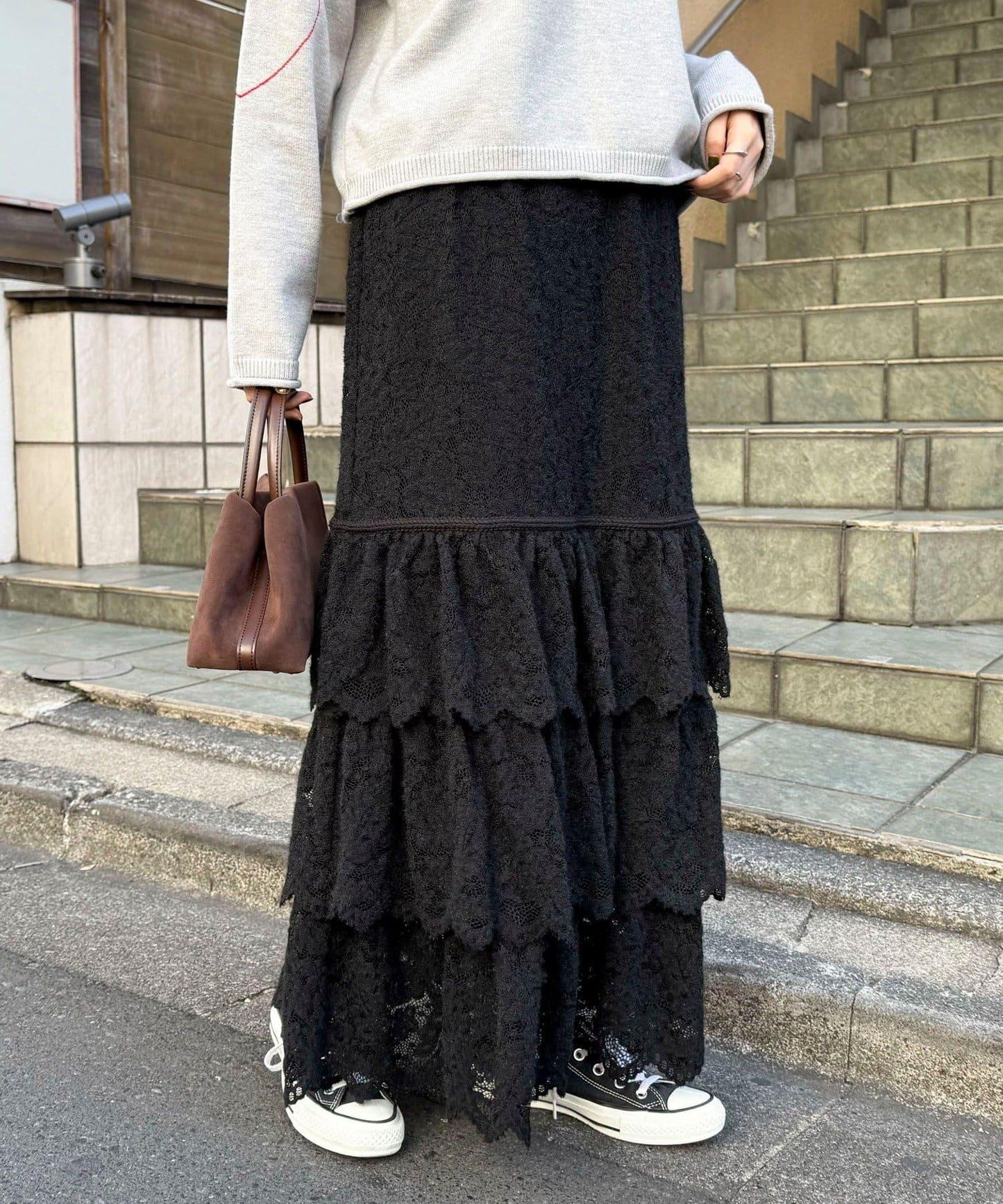 磨毛蕾絲層疊半身裙
