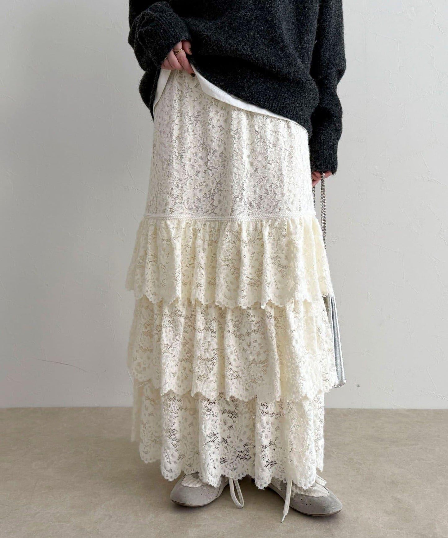 磨毛蕾絲層疊半身裙