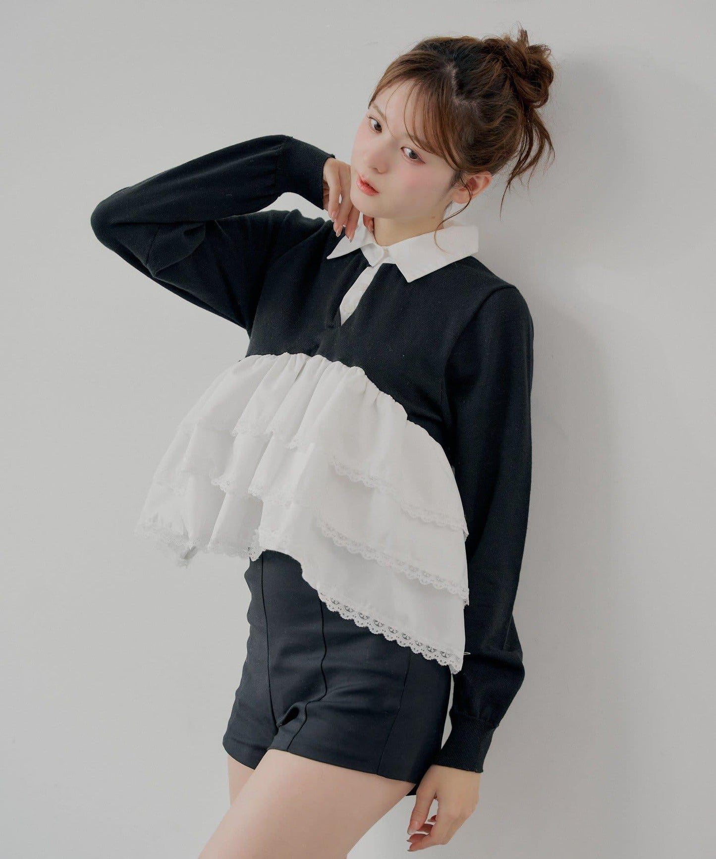 【SALON by Chico】蕾絲層疊荷葉邊翻領針織衫