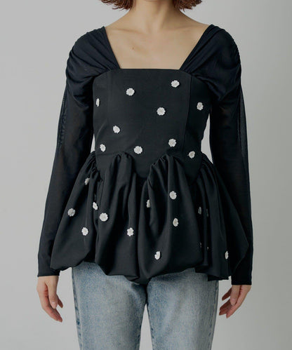 【SALON by Chico】拼接泡泡袖荷葉邊花卉襯衫