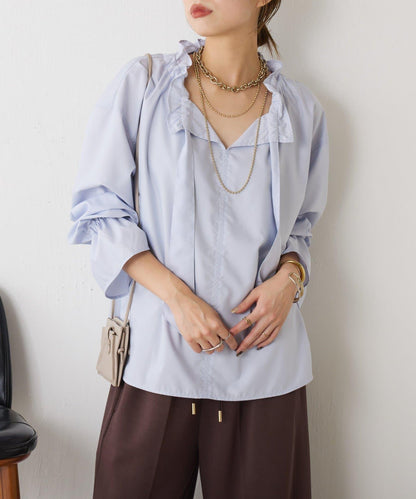 袖荷葉邊蝴蝶結繫帶襯衫