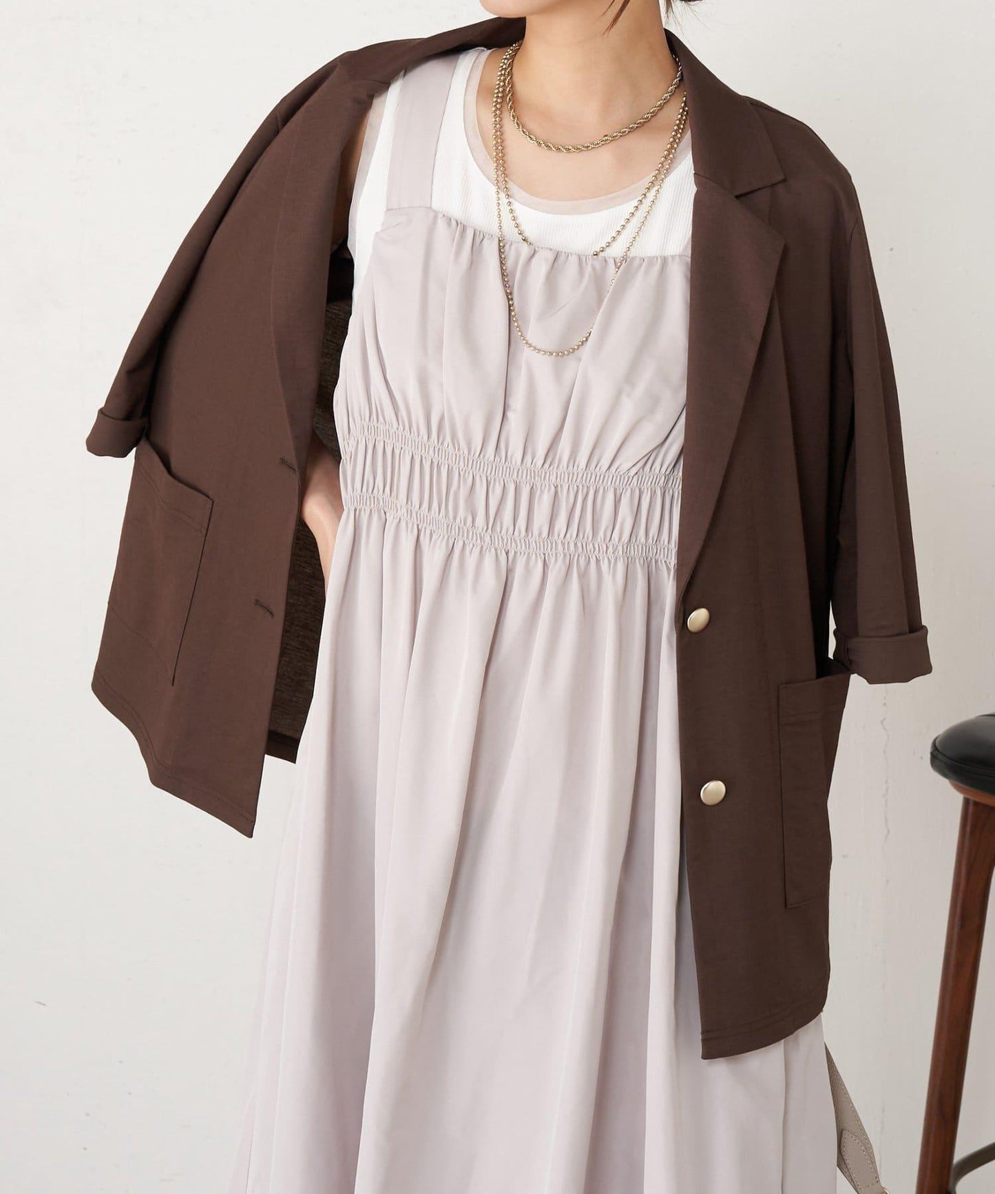 高腰抽褶連衣裙